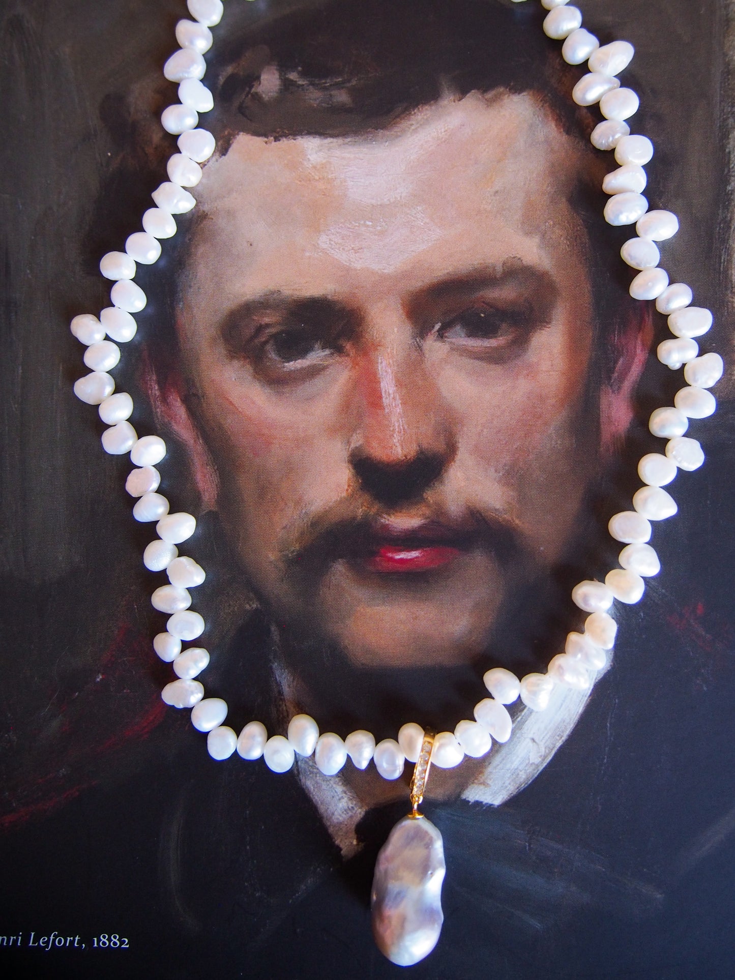 Marina Baroque Pendant Pearl Necklace