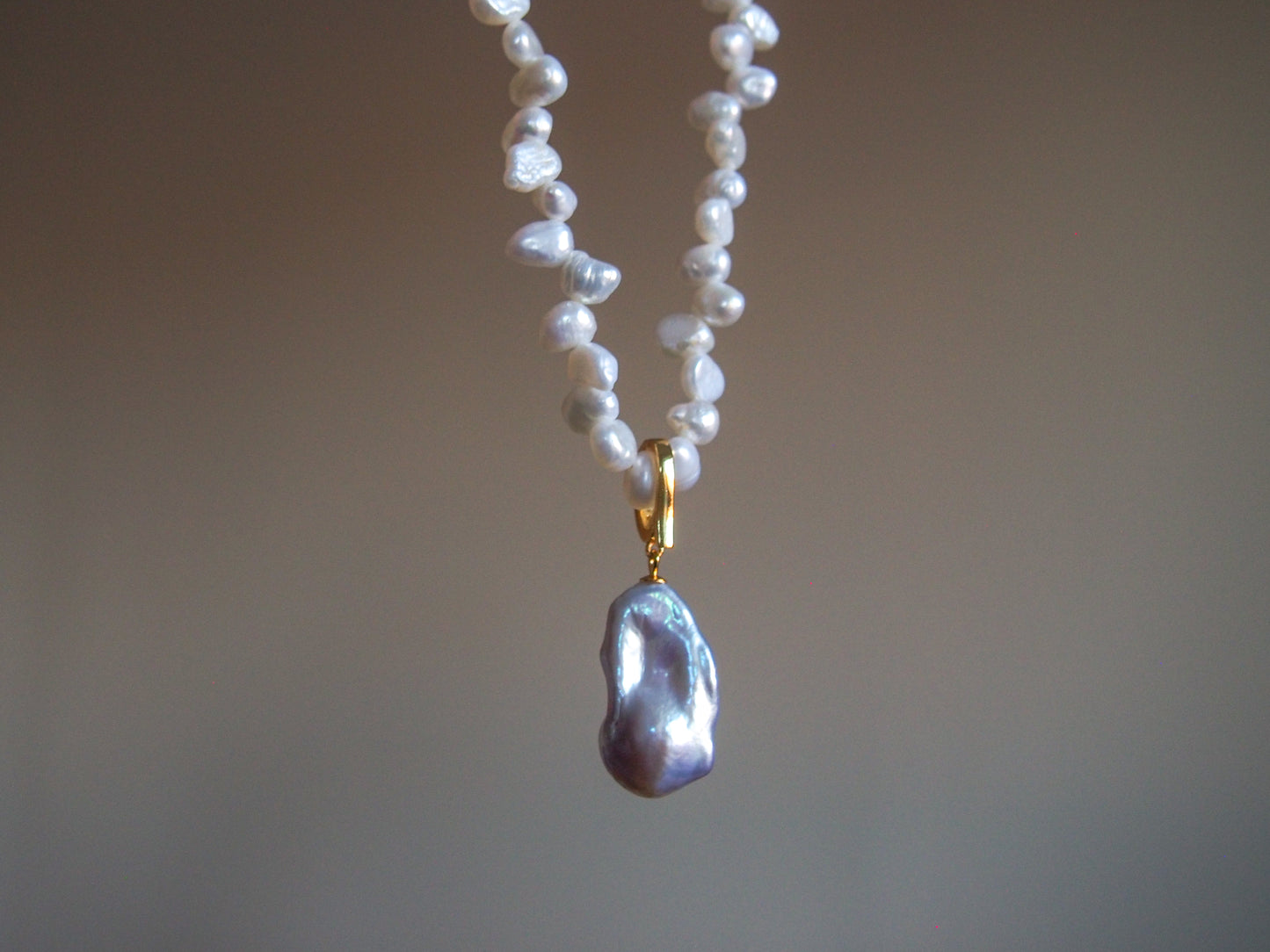 Marina Baroque Pendant Pearl Necklace