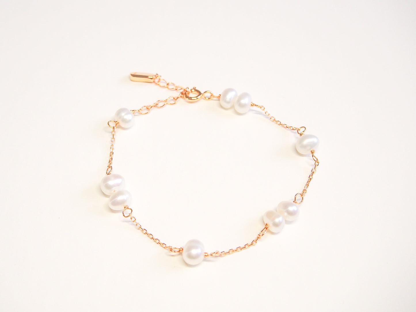 Noor Pearl Bracelets