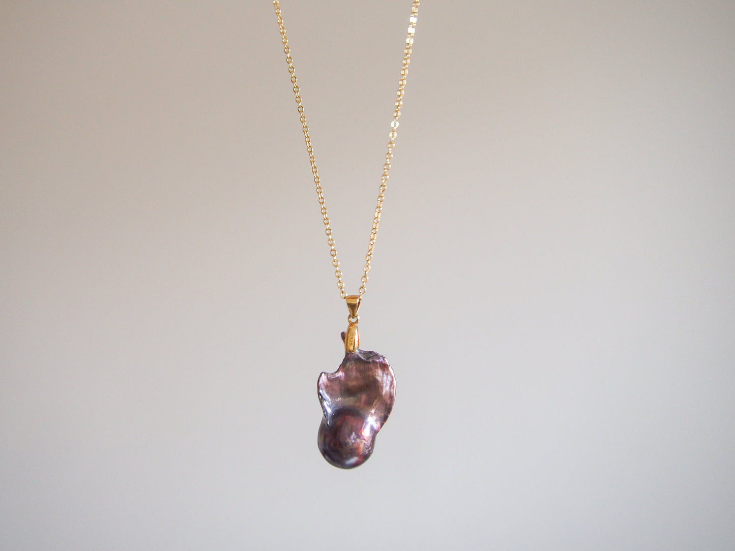 Blackish Baroque Pearl Pendant Necklace