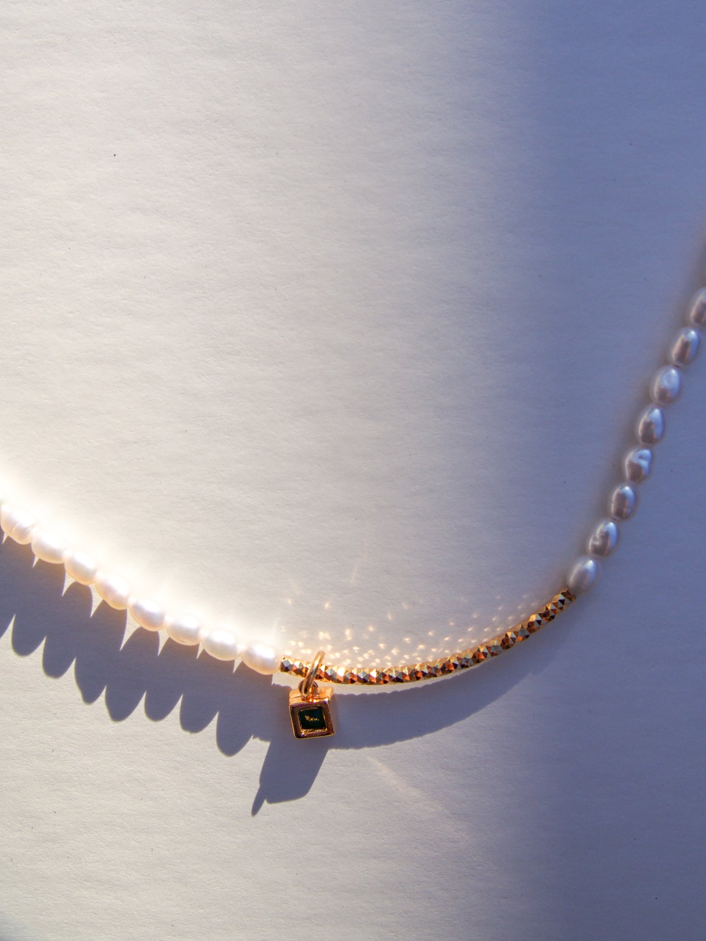 Green Zircon Pearl Pendant Necklace