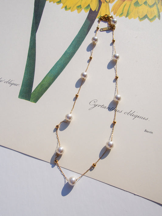 Yasmin Pearl Necklace
