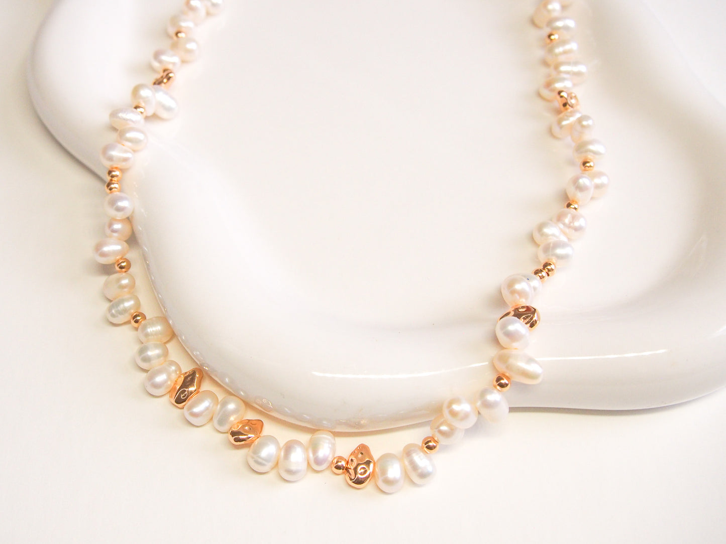 Dina Pearl Necklace