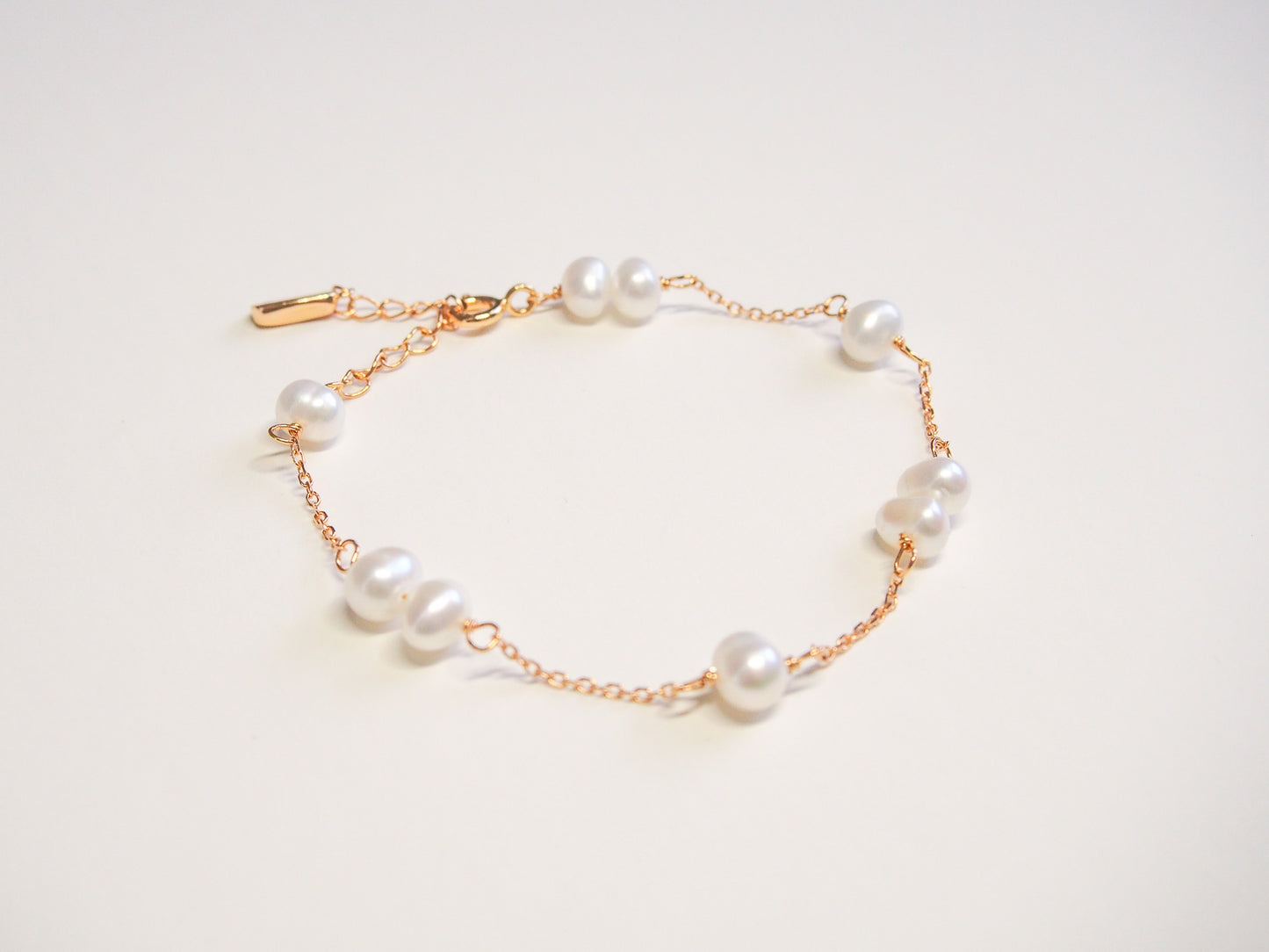 Noor Pearl Bracelets